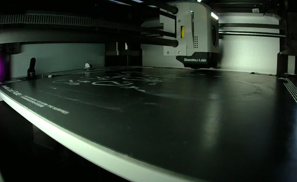 3D-geprinte muurbeugel voor Ubiquiti Unifi Dream Machine en router